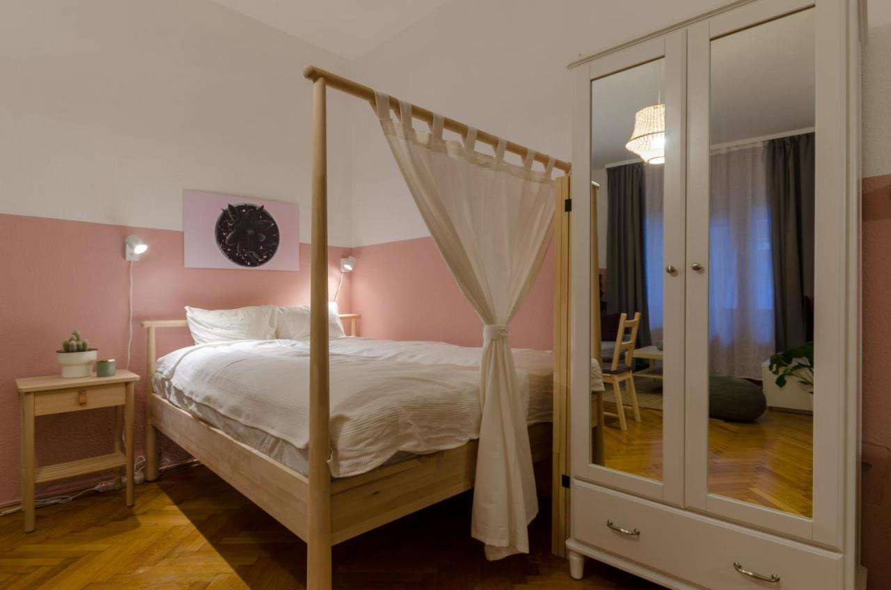 Studio Next To Kiraly Street Kd11 Budapeste Exterior foto