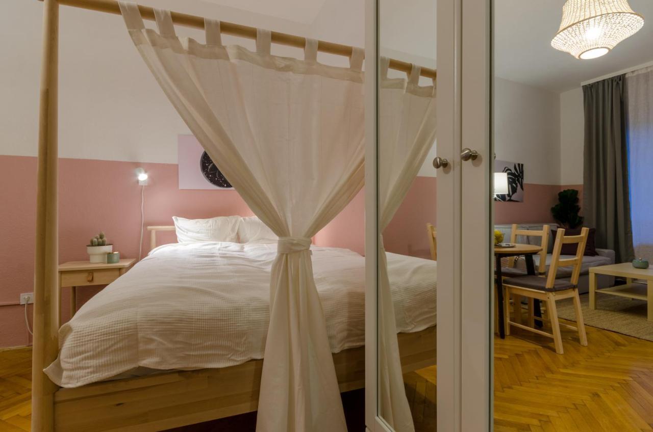 Studio Next To Kiraly Street Kd11 Budapeste Exterior foto