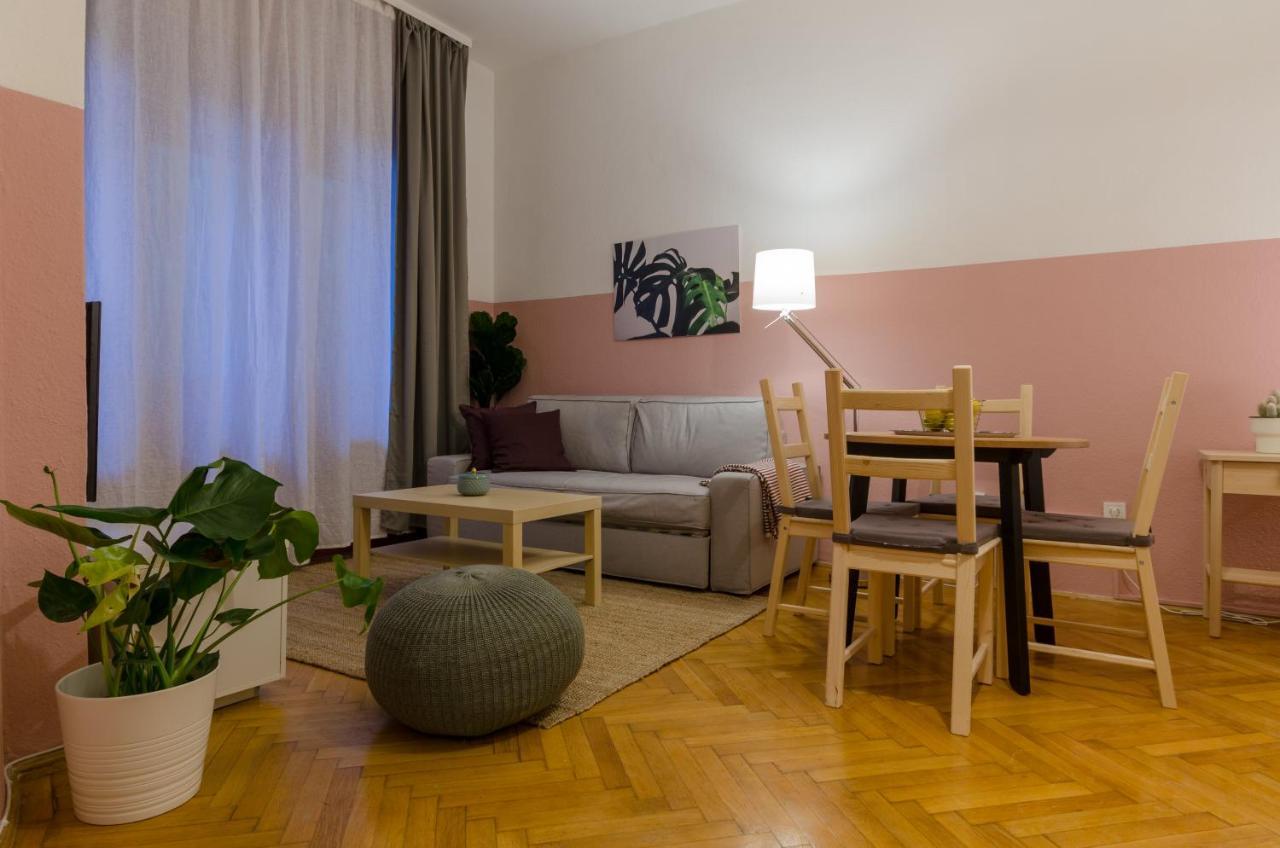 Studio Next To Kiraly Street Kd11 Budapeste Exterior foto